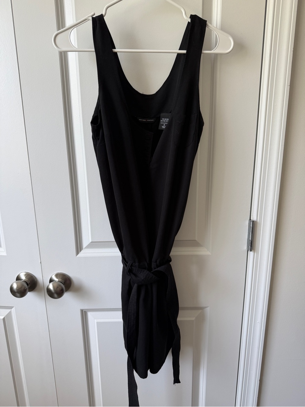 New York & Company Black Sleeveless Tie-Waist Mini Dress